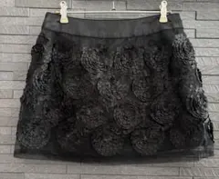 【Sugar Rose シュガーローズ】黒の花柄ミニスカートのサムネイル