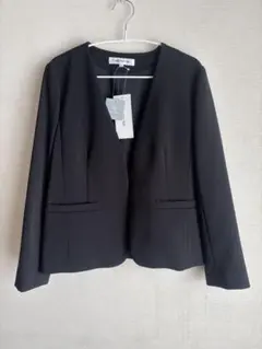 ナチュラルビューティー　ブラック ノーカラージャケット