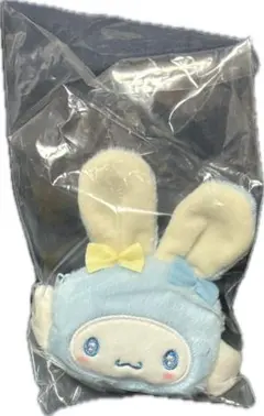 サンリオ シークレットミニポーチチャーム ふっくらおみみのうさぎの会