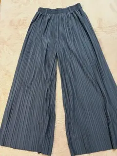 ブルーグレー プリーツ ガウチョパンツ　Mサイズ