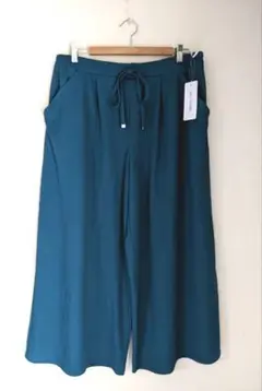 新品【大きいサイズ】DO US PART緑色ゆったりワイドパンツ キュロット4L