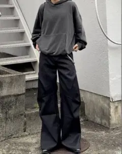 ストレートスラックス