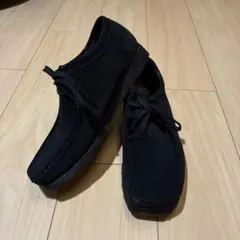 Clarks Originals ワラビー ブラック スエードのサムネイル