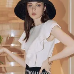 エイミーイストワール　フリルトップス