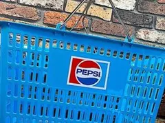 Item thumbnail for item 60eab014-d569-477c-835f-8e959bc6f4ba