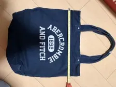 Abercrombie & Fitch トートバッグ ネイビーのサムネイル