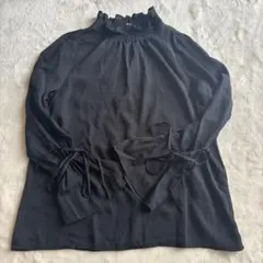 ANAP 新品 黒フリル付き長袖ブラウス
