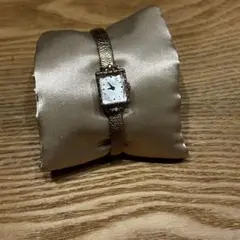ノジェス ゴールド 時計