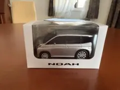 TOYOTA NOAH ノア プルバックカー ミニカーのサムネイル