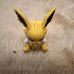 ポケモン サンダース フィギュア