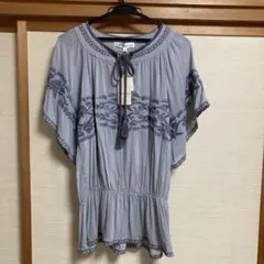 ナイガイイム Soobinie 刺繍入り半袖ブラウス サイズ9のサムネイル