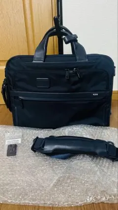 H374 未使用級✨TUMI SHIPS別注 ALPHA3　ビジネスバッグ H374 未使用級✨TUMI SHIPS別注 ALPHA3 ビジネスバッグ - メルカリ