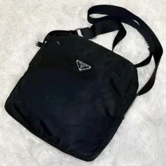 極美品　プラダ　ショルダーバッグ　クロスボディ　テスートナイロン　白タグ　黒