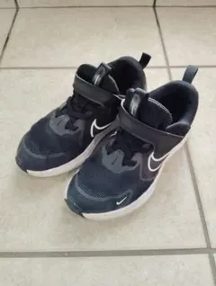 NIKE COSMIC RUNNER 19.0cm キッズ　ブラック
