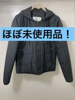 超美品！Reebok フード付き キルティング　ダウンジャケット　アウター