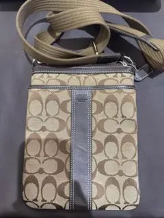 COACH コーチ シグネチャー キャンバス×レザー ショルダーバッグ ブラウン