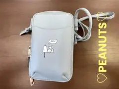 ⇐PEANUTS⭐︎スヌーピー⭐︎高機能⭐︎本革ショルダーポーチ【中古】♡
