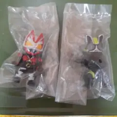 仮面ライダーギーツ & タイクーン ガシャポンフィギュア