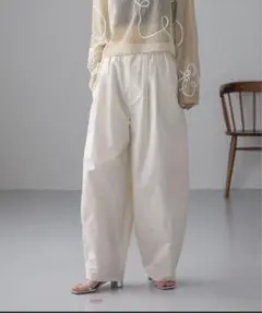 LOWRYS FARMローリーズファームタックボリュームコクーンパンツM