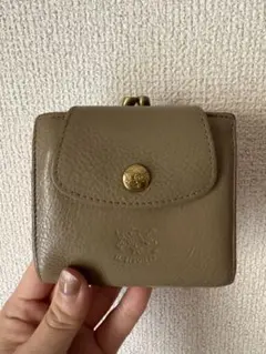 レザー製三つ折り財布 ベージュ