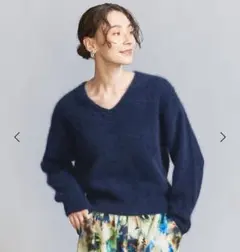 新品　ビューティーアンドユース　チャイニーズラクーンVネックニットプルオーバー