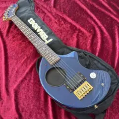 【超美品】ZO-3 ブラック アンプ内蔵ミニギター 専用ケース付 ぞーさん 美品】ZO-3 ブラック アンプ内蔵ミニギター 専用ケース付 ぞー