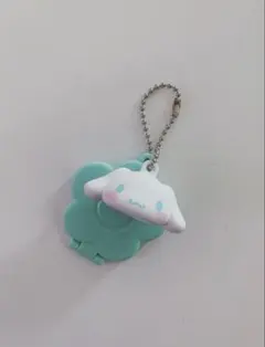 リップキャップ　サンリオ　シナモン　マリークワント　ミラー　ガチャ　キーホルダー