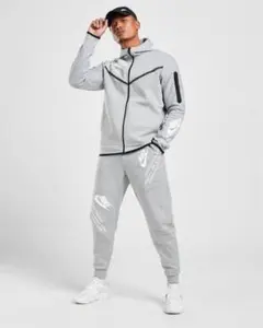 Nike テックフリース　下　Sサイズ