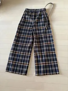 新品　未使用　プリーツ　春　秋　ネイビー　チェック ワイドパンツ Fサイズ