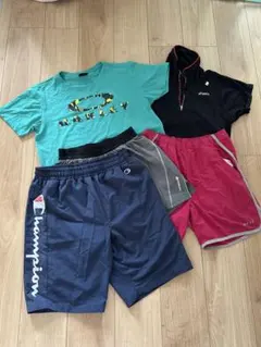 ※サイズご確認お願いします。[まとめ売りです]レディースTシャツ&ショートパンツ