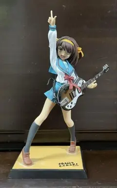 涼宮ハルヒ ギター フィギュア