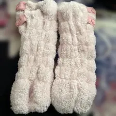 ピンクのふわふわレッグウォーマー
