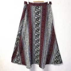 【オフオン】レトロ柄ロングスカート パネル切替 ボタニカル ボルドー Mのサムネイル