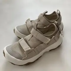 Teva テバ アウトフロー ユニバーサル 24cm スニーカーサンダルのサムネイル
