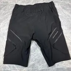 ワークマン 耐久撥水 サイクルパット付きミドルパンツ M ブラックのサムネイル