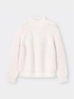 GU チャンキーニットハイネックセーター