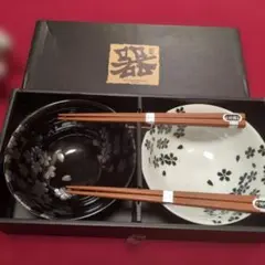 桜柄 夫婦茶碗 箸セット ギフトのサムネイル