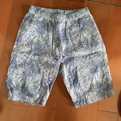 UNIQLO 半ズボン 150 トロピカル柄