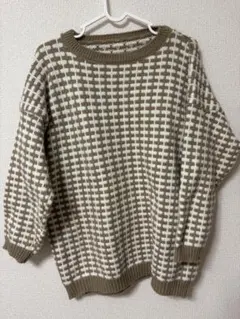 チェック柄ニットセーター