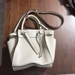 LEPSIM ホワイト ショルダーバッグ