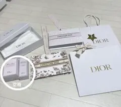 お買い得❗️エルメス・シャネルなどギフト箱 ３２個まとめ売り ブランド空箱 Yahoo!オークション -「シャネル空箱」の落札相場・落札価格