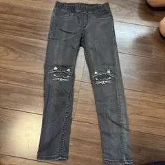 H&M 猫刺繍デニムパンツ