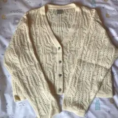 plück クリーム色 ケーブルニットカーディガン