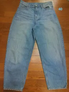 h&m ハイウエストバレルデニム ルーズフィット 40サイズ