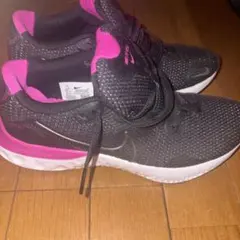 NIKE ランニングシューズ