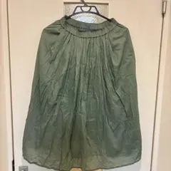 UNIQLO カーキフレアスカート ひざ丈