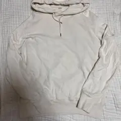 ユニクロ　スウェットプルパーカー　Lサイズ