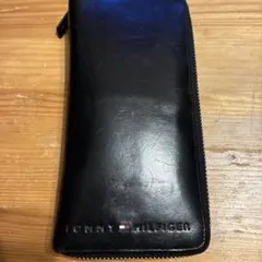 TOMMY HILFIGER ブラックレザー長財布
