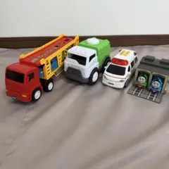 車おもちゃ　トーマスセット　4点　まとめ売り