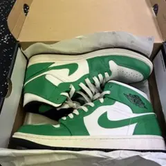 ナイキ エアジョーダン1 ミッド ラッキーグリーン